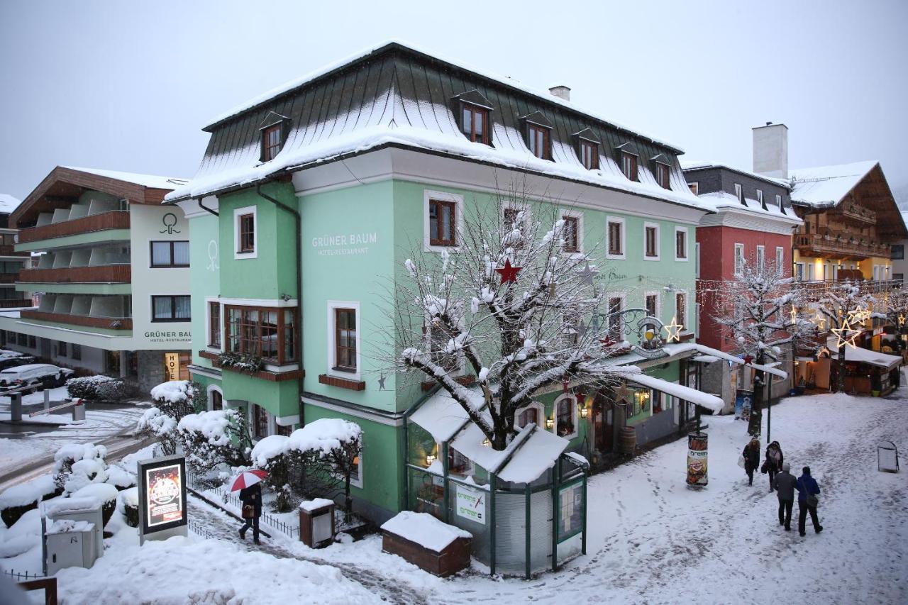 Hotel Gruener Baum Zell am See Bagian luar foto